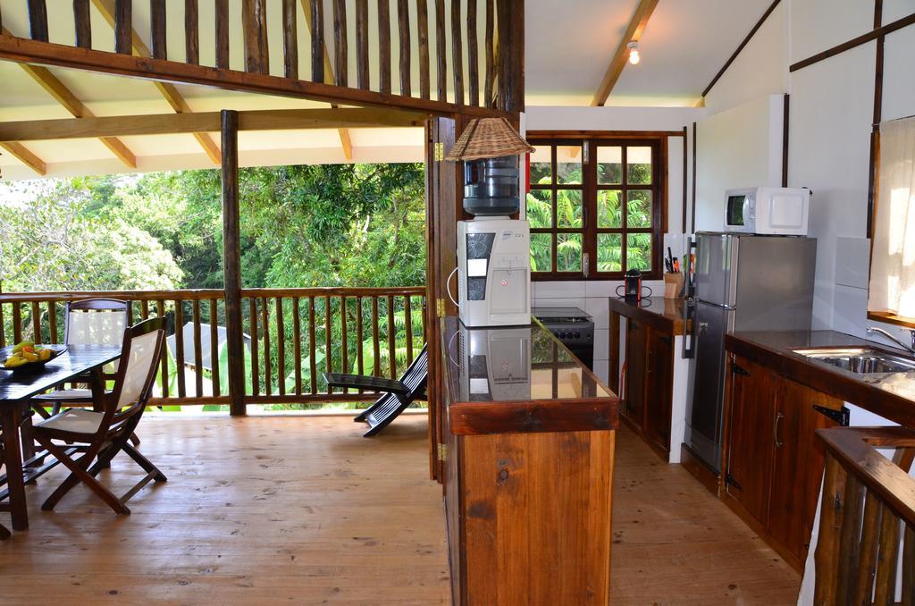 Bed and Breakfast Kaz Ladouceur Insel Insel La Digue Exterior foto