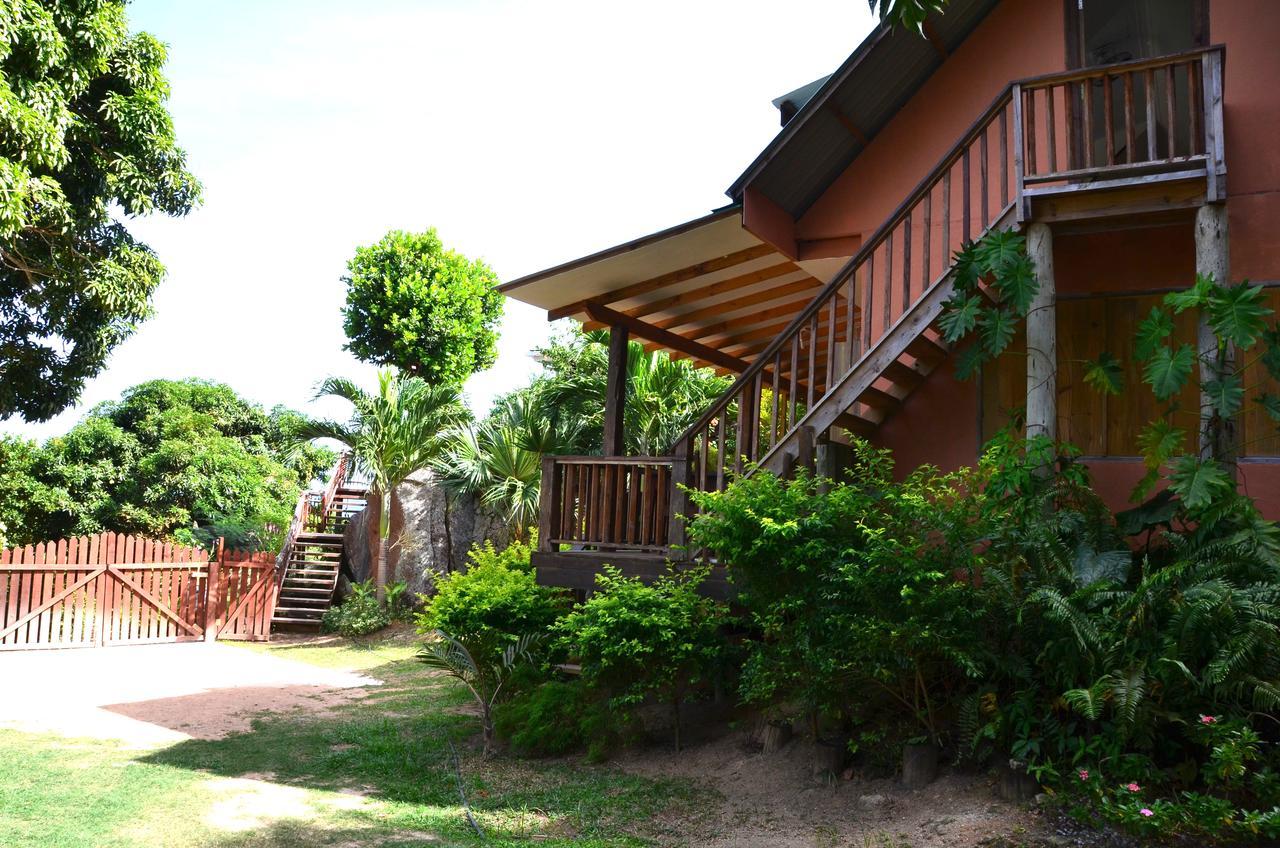 Bed and Breakfast Kaz Ladouceur Insel Insel La Digue Exterior foto