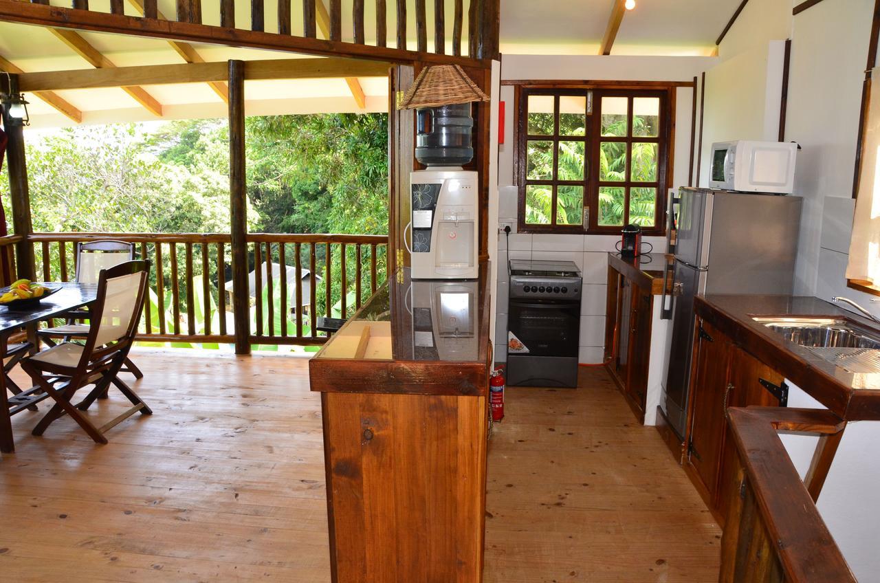 Bed and Breakfast Kaz Ladouceur Insel Insel La Digue Exterior foto